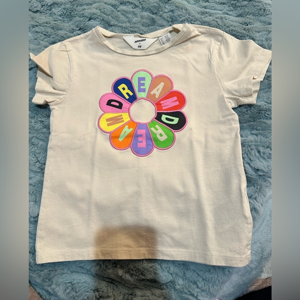 Lakwena H&M Collab Girls Tee Size 5T
